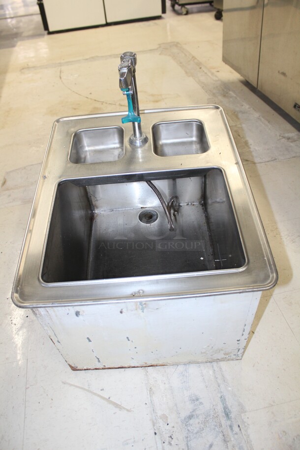 GREAT FIND! Commercial Stainless Steel Drop In Sink With Water Dispenser. 19x24x15