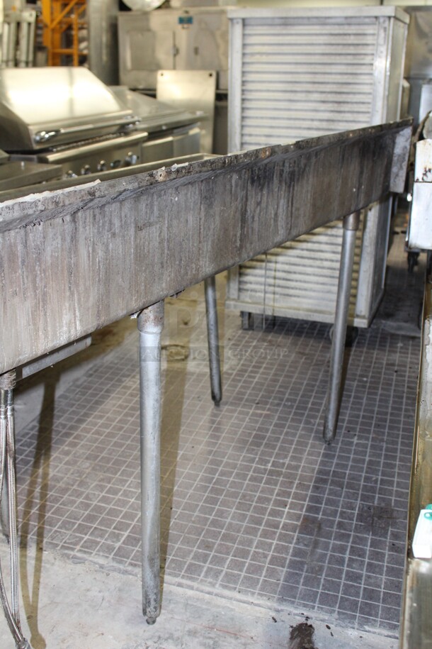 FANTASTIC! Commercial Stainless Steel Left Side Dirty Dish Table With Sink And Faucet. 71.5x31x44 - Image 5 of 5
