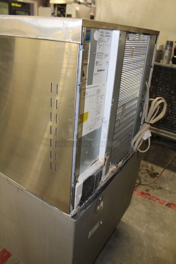 FANTASTIC! Scotsman Model C0322MA-1B Commercial Stainless Steel 365lb/Day Ice Maker With Bin. 31x33x51. 115V/60Hz. Working When Removed!  - Image 4 of 9
