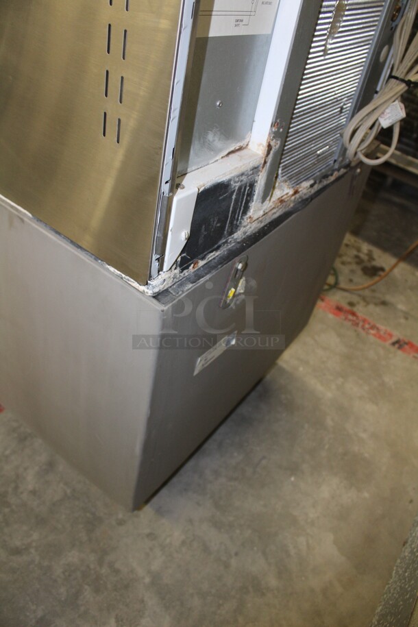 FANTASTIC! Scotsman Model C0322MA-1B Commercial Stainless Steel 365lb/Day Ice Maker With Bin. 31x33x51. 115V/60Hz. Working When Removed!  - Image 5 of 9