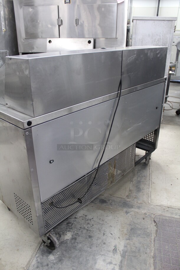 FANTASTIC! True Model TSSU-60-24M-B-ST Commercial Stainless Steel Mega Top Sandwich/Salad Prep Cooler/Refrigerator On Commercial Casters. 60x34x44. 115V/60Hz. Working When Removed!  - Image 7 of 9