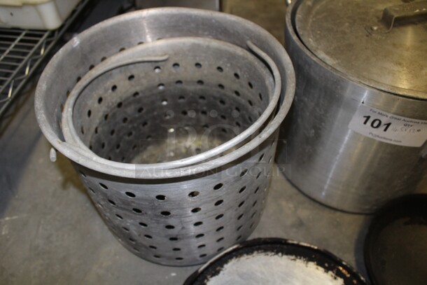 ALL ONE MONEY! Stockpot And Various Items.  - Image 3 of 4