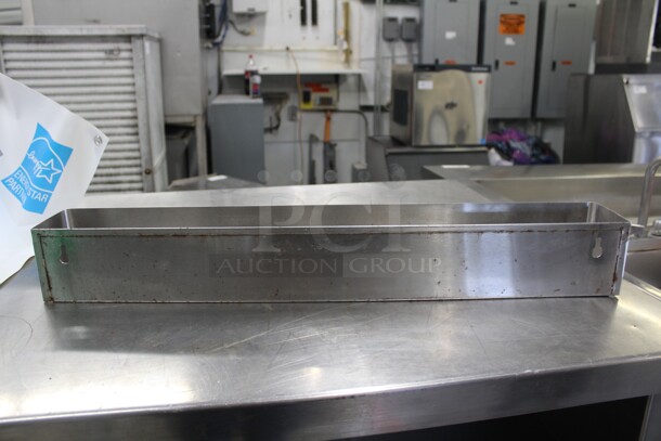 NICE! Commercial Stainless Steel Speed Rail. 30x4x4 - Image 2 of 2
