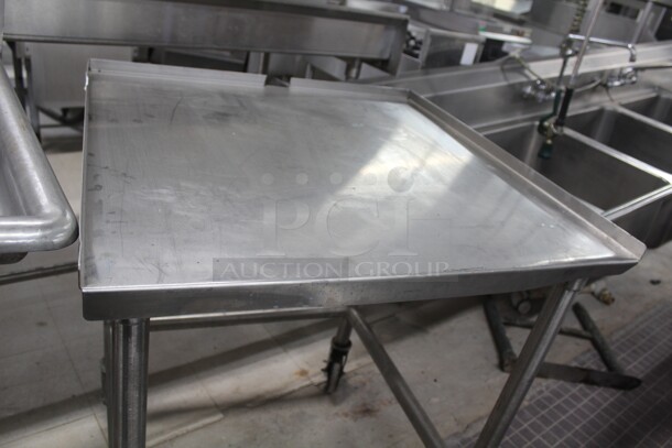 NICE! Commercial Stainless Steel Work Table On Commercial Casters. 40x33x37.5 - Image 2 of 3
