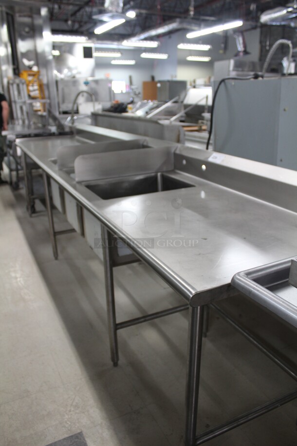 FANTASTIC! Commercial Stainless Steel 3 Compartment Sink With Sidesplashes Between Sinks. 144x30x41 - Image 1 of 6