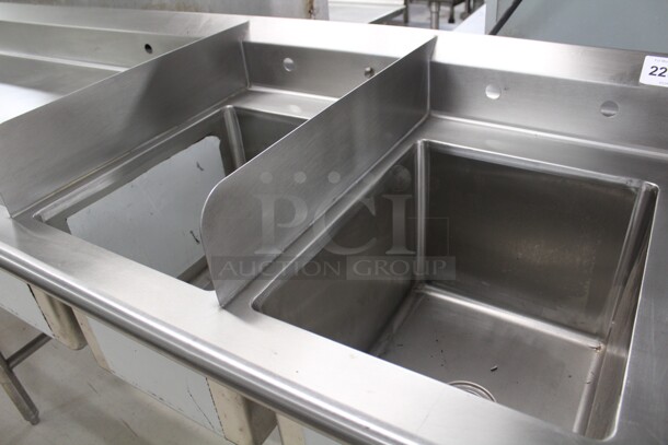 FANTASTIC! Commercial Stainless Steel 3 Compartment Sink With Sidesplashes Between Sinks. 144x30x41 - Image 3 of 6