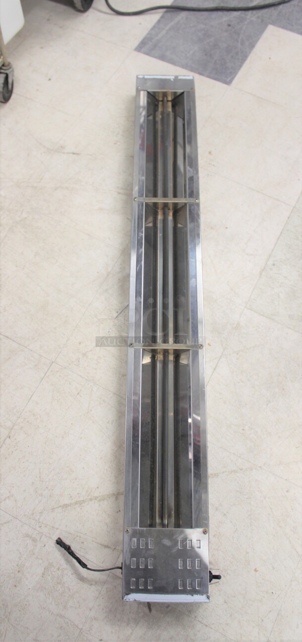 SUPER! Avantco Model ISW-48-TGL Commercial Stainless Steel Strip Warmer. 48x6x2.5. 120V/60Hz. Working When Removed!