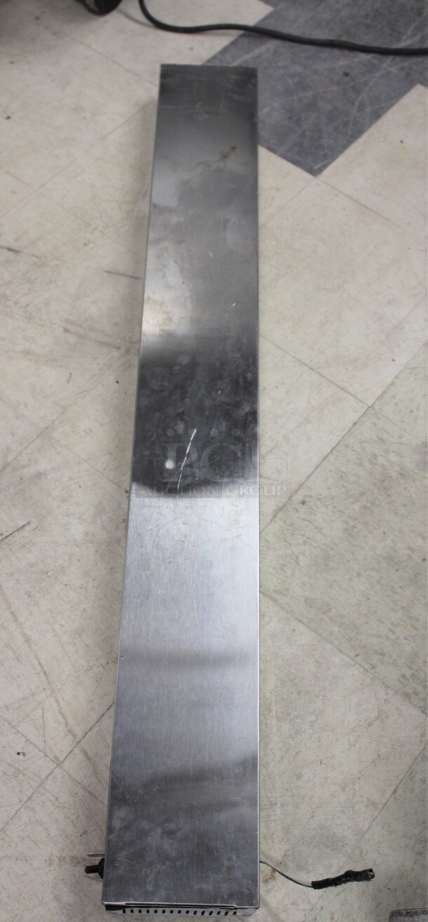 SUPER! Avantco Model ISW-48-TGL Commercial Stainless Steel Strip Warmer. 48x6x2.5. 120V/60Hz. Working When Removed! - Image 3 of 3