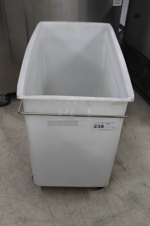 GREAT FIND! Commercial Ingredient Bin On Commercial Casters. 17.5x28.5x27.5
