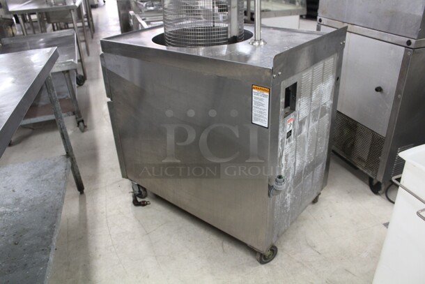 WOW! Giles Model GEF-720 Commercial Stainless Steel Electric Kettle Fryer On Commercial Casters. 75lb Oil Capacity. 24x39x55. 208V/60Hz. 3 Phase. Working When Removed! - Image 5 of 8