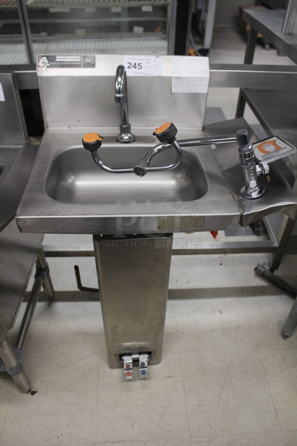 SUPER! Commercial Stainless Steel Foot Controlled Hand Sink. 23x17.5x38.5