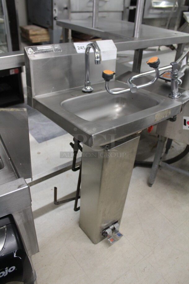 SUPER! Commercial Stainless Steel Foot Controlled Hand Sink. 23x17.5x38.5 - Image 6 of 6
