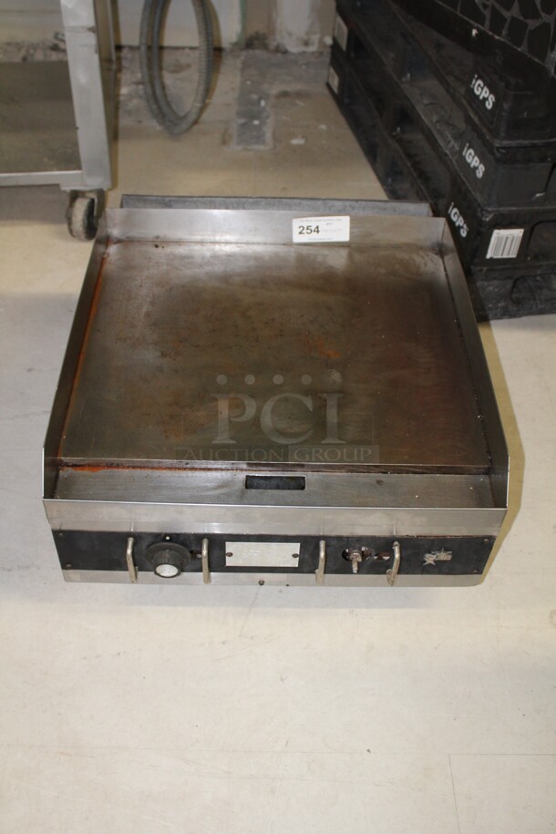 GREAT! Star Commercial Stainless Steel Natural Gas Countertop Griddle. 24x27x27. Working When Removed! 