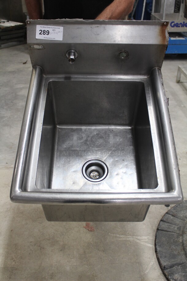 NICE! Commercial Stainless Steel Utility Sink.  21.5x21.5x44.5