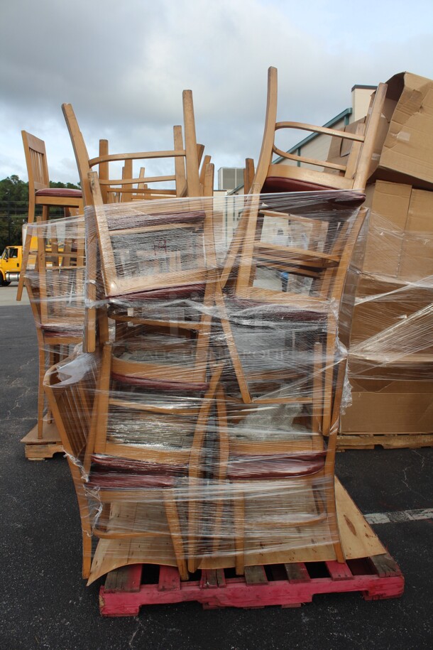 Pallet Of 19 Wood Commercial Dining Chairs. 18x17x34  19X Your Bid! 