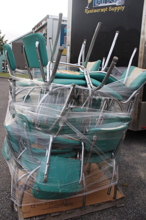 Pallet Of 22 Aqua/White Retro Commercial Dining Chairs. 16x18x31.5.  22X Your Bid! 