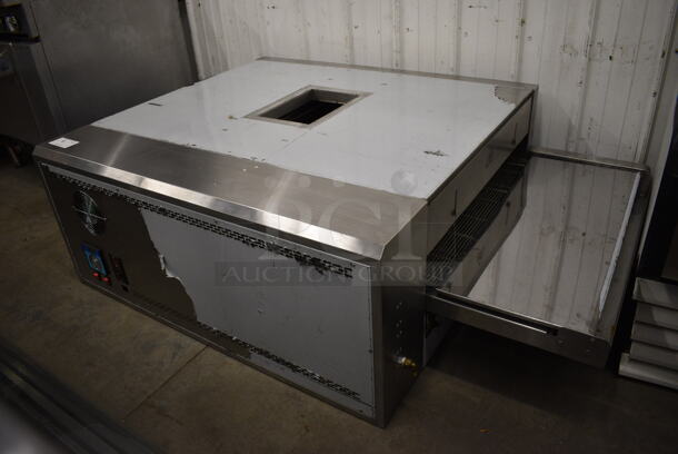 BEAUTIFUL! BRAND NEW! 2017 Model HGP-32 Stainless Steel Commercial Countertop Propane Gas Powered Conveyor Pizza Oven. 82x44x20.5 - Image 3 of 8