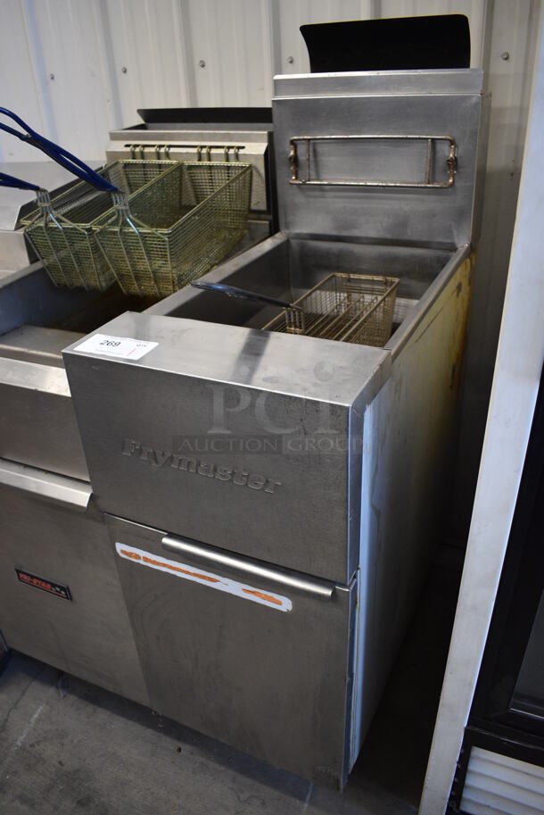 NICE! Frymaster Model GF40SD Stainless Steel Commercial Floor Style Natural Gas Powered Deep Fat Fryer w/ Metal Fry Baskets. 122,000 BTU. 15.5x31x52 - Image 3 of 6