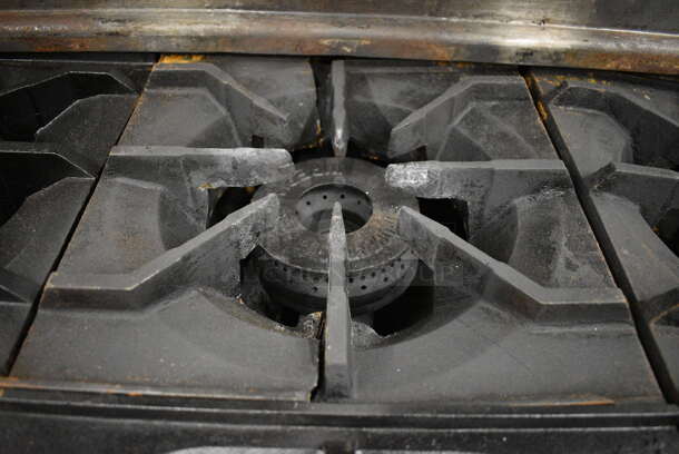 WONDERFUL! Imperial Stainless Steel Commercial Gas Powered 6 Burner Range w/ Lower Oven and Stainless Steel Overshelf. 36x31x57 - Image 5 of 8