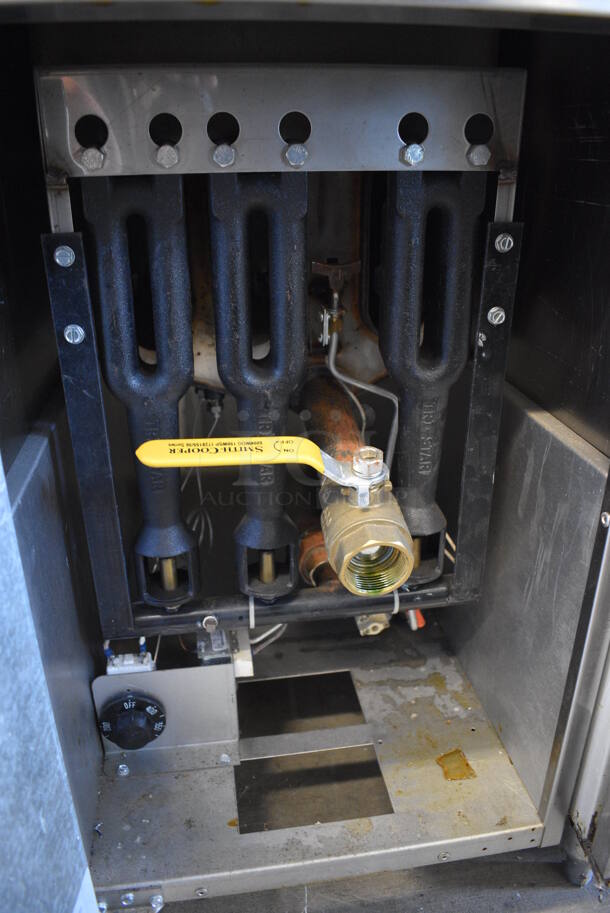 NICE! Tri Star Model TSF-S-4050-N Stainless Steel Commercial Floor Style Natural Gas Powered Deep Fat Fryer w/ 2 Metal Fry Baskets. 38,000 BTU. 15.5x32x47 - Image 6 of 7