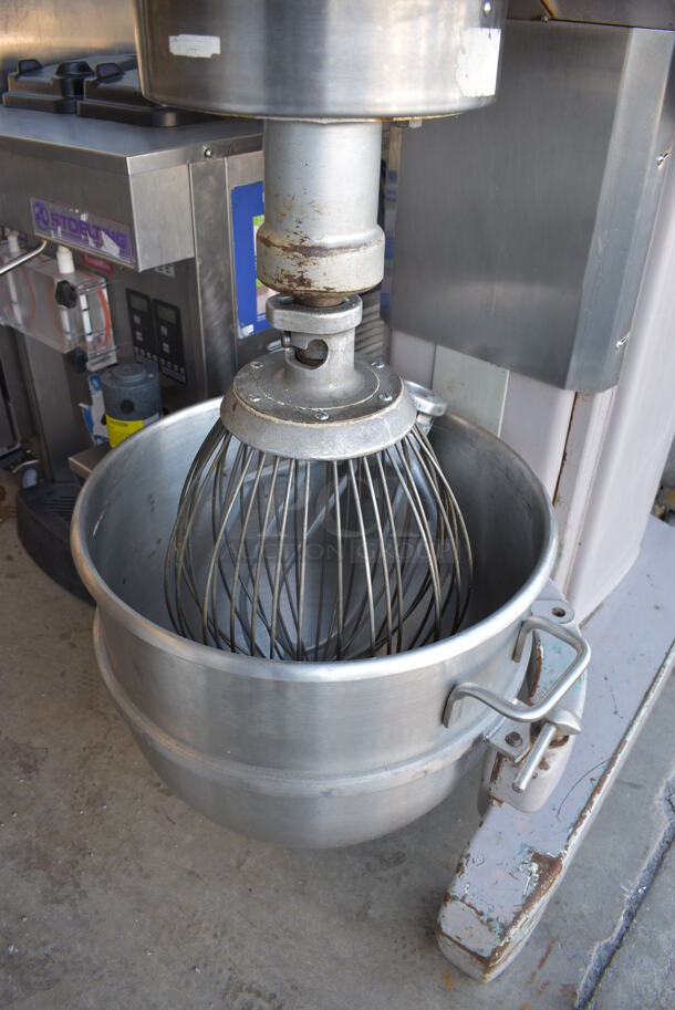 FANTASTIC! Hobart Model H-600 Metal Commercial Floor Style 60 Quart Planetary Mixer w/ Stainless Steel Mixing Bowl, Whisk and Paddle Attachments. 440 Volts, 3 Phase. 26x38x56 - Image 5 of 8