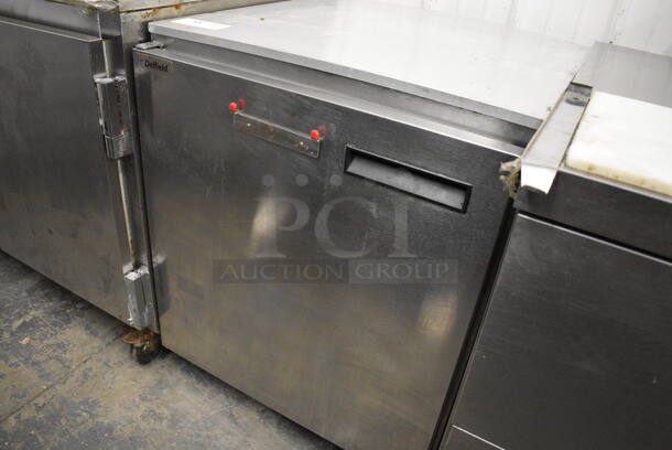 NICE! 2012 Delfield Model 407CA-DHL Stainless Steel Commercial Single Door Undercounter Cooler on Commercial Casters. 115 Volts, 1 Phase. 27x28x34. Tested and Does Not Power On - Image 2 of 5