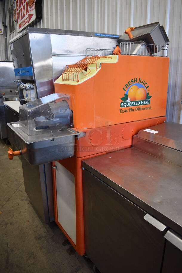 NICE! Juice Tree Model 900 Metal Commercial Floor Style Citrus Juicer on Commercial Casters. 21x48x63. Tested and Working! - Image 3 of 12
