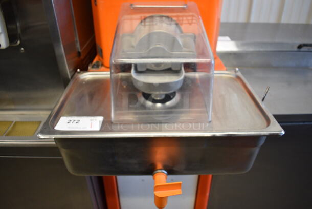 NICE! Juice Tree Model 900 Metal Commercial Floor Style Citrus Juicer on Commercial Casters. 21x48x63. Tested and Working! - Image 5 of 12