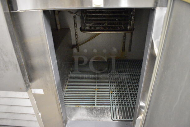 GREAT! 2013 Leader Model LM60S/C Stainless Steel Commercial Sandwich Salad Prep Table Bain Marie Mega Top on Commercial Casters. 115 Volts, 1 Phase. 60x32x45. Tested and Working! - Image 6 of 7
