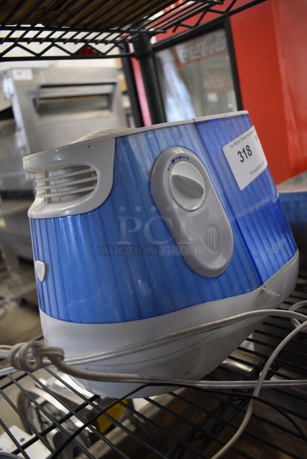 Kaz Model V4450 Countertop Humidifier. 9x14x10.5 - Image 3 of 3