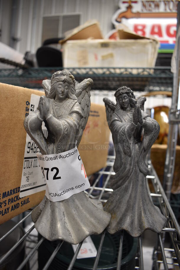 2 Metal Countertop Praying Statues. 4x4x7. 2 Times Your Bid!