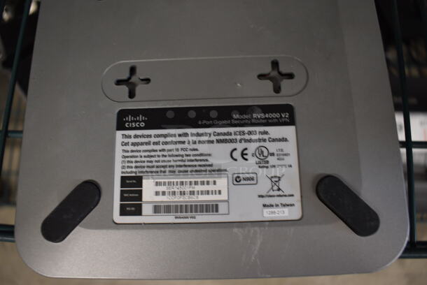 3 Various Items Incluidng Routers. Includes 4.5x4.5x1.5. 3 Times Your Bid! - Image 7 of 7