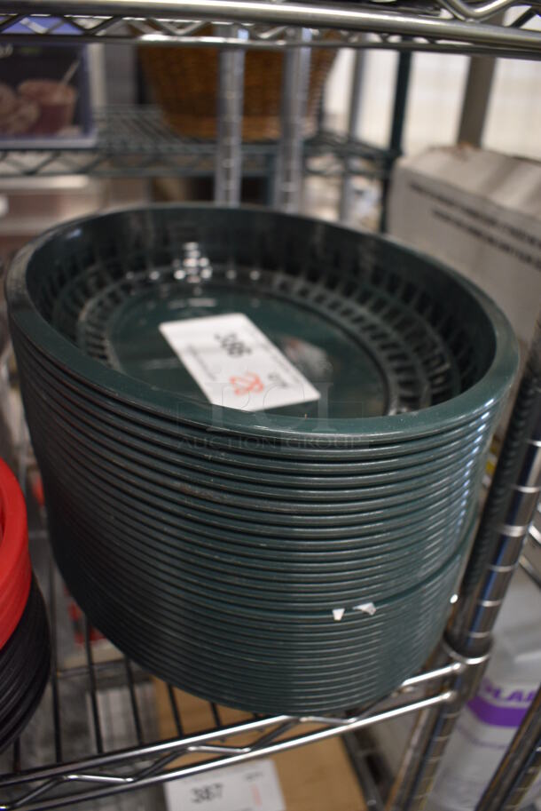 28 Dark Green Poly Food Baskets. 12x9x2. 28 Times Your Bid!