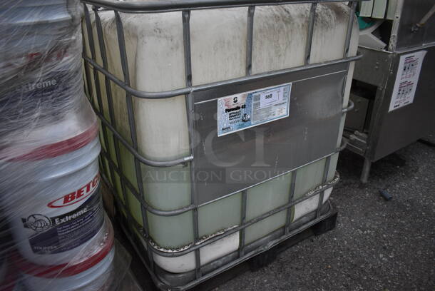 Sanifil Formula 42 Optically Enhanced Floor Cleaner in Pallet Tank. 39x47x41 - Image 3 of 8