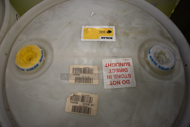 ENTIRE PALLET of 4 Ecolab Eco-Star Destainer Barrels. Appears To Be New. 23x23x35. 4 Times Your Bid! - Image 4 of 5