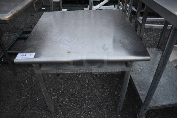 Stainless Steel Table w/ Metal Undershelf. 30x30x28
