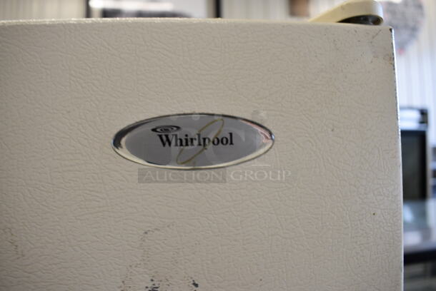 Whirlpool Cooler Freezer Combo Unit. 33x31x65. Tested and Working! - Image 8 of 8