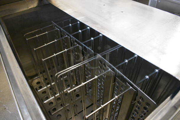 NICE! Elkay Stainless Steel Commercial Rethermalizer. 26x30x46 - Image 3 of 6