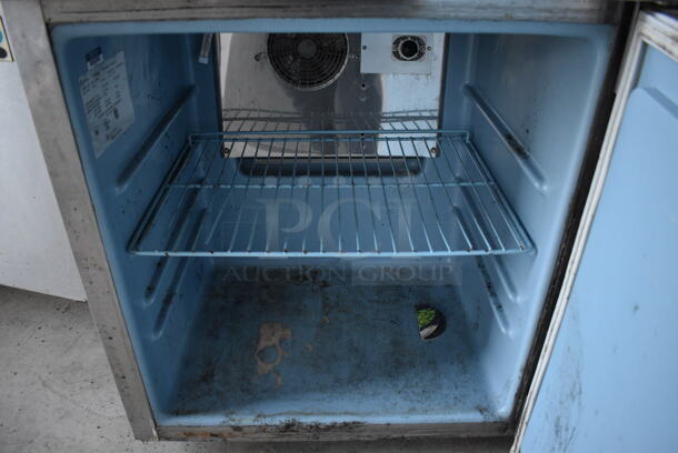 NICE! 2014 Delfield Model 406-STAR2 Stainless Steel Commercial Single Door Undercounter Cooler on Commercial Casters. 115 Volts, 1 Phase. 27x28.5x32. Tested and Working! - Image 3 of 5