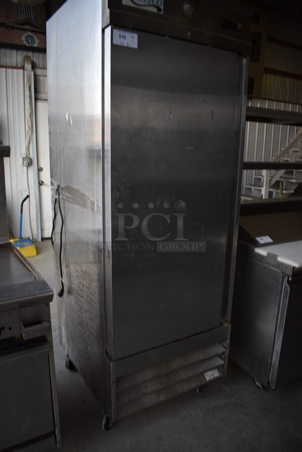 NICE! Avantco Model 178CFD1RR Stainless Steel Commercial Single Door Reach In Cooler on Commercial Casters. 115 Volts, 1 Phase. 29x33x82.5. Tested and Working! - Image 3 of 8