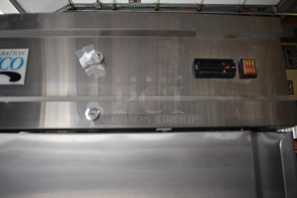 NICE! Avantco Model 178CFD1RR Stainless Steel Commercial Single Door Reach In Cooler on Commercial Casters. 115 Volts, 1 Phase. 29x33x82.5. Tested and Working! - Image 4 of 8