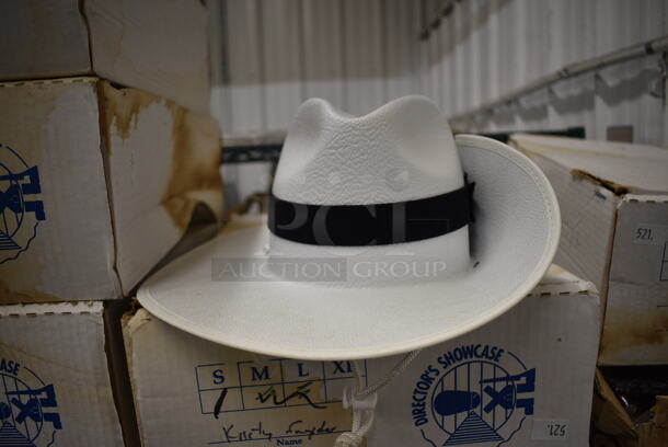 4 IN ORIGINAL BOX! Director's Showcase White Plastic Small Hats. 4 Times Your Bid!