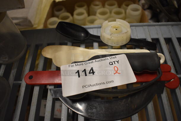 ALL ONE MONEY! Lot of Various Utensils! - Image 1 of 2