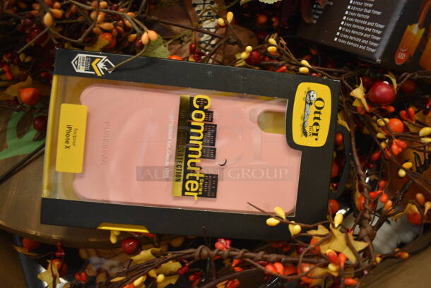 ALL ONE MONEY! Lot of Various Decorations and Commander OtterBox Case! - Image 3 of 5