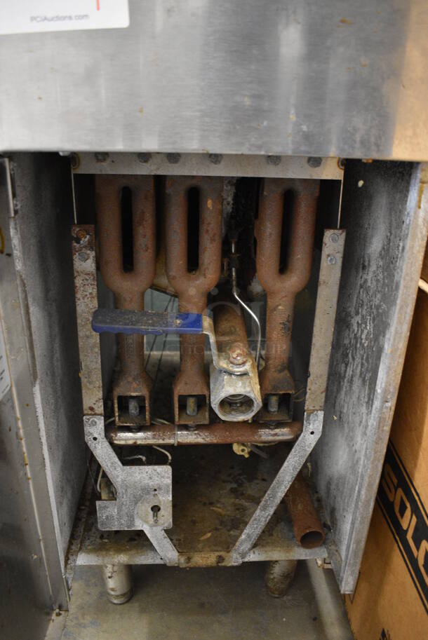 NICE! Elite Model EFS-40 Stainless Steel Commercial Floor Style Natural Gas Powered Deep Fat Fryer w/ 2 Metal Fry Baskets. 105,000 BTU. 15.5x31x46 - Image 5 of 6