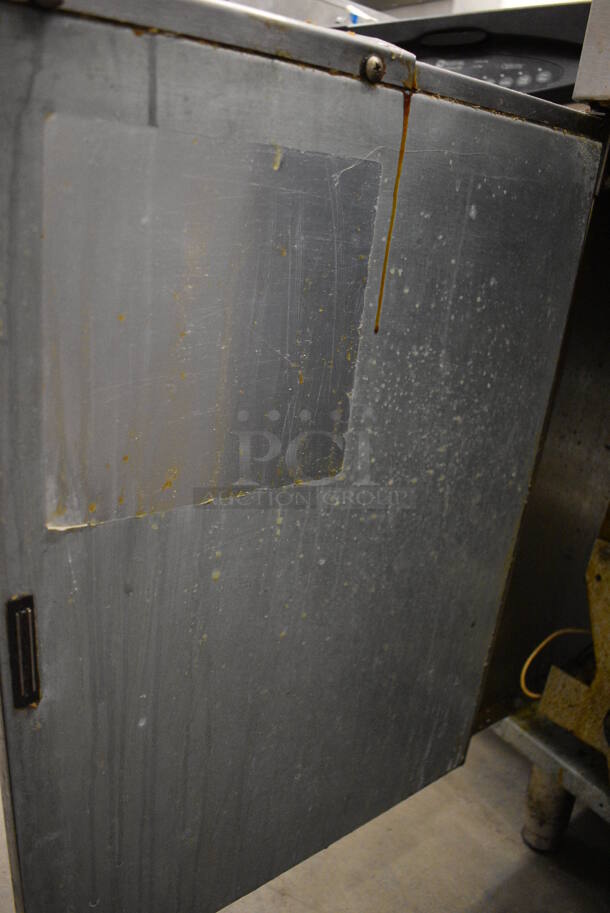 NICE! Imperial Stainless Steel Commercial Floor Style Gas Powered Deep Fat Fryers w/ 2 Metal Fry Baskets. 15.5x30x46 - Image 5 of 6
