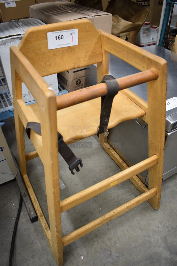 Wood Pattern High Chair. 19x20x29 - Image 2 of 2