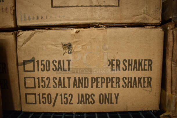72 BRAND NEW IN BOX! Salt and Pepper Shakers. 1.5x1.5x3. 72 STPFAP-20 - Image 3 of 3