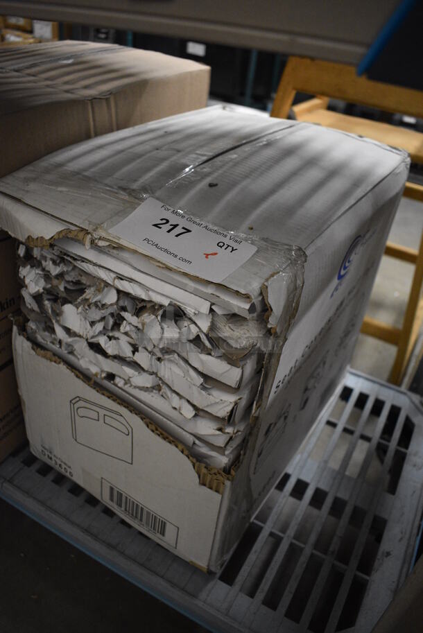 Box of DM3600 Toilet Seat Covers.  - Image 2 of 3