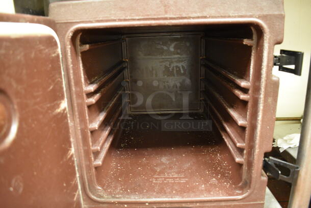 Cambro Model 300MPC Brown Poly Insulated Food Carrying Case. 16.5x24x23 - Image 3 of 4